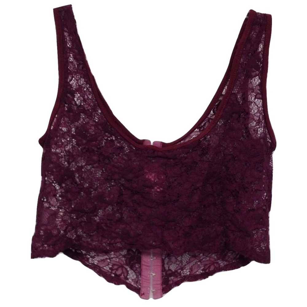😀 3 for $20 NWT Millau Sheer Floral Lace Crop Top